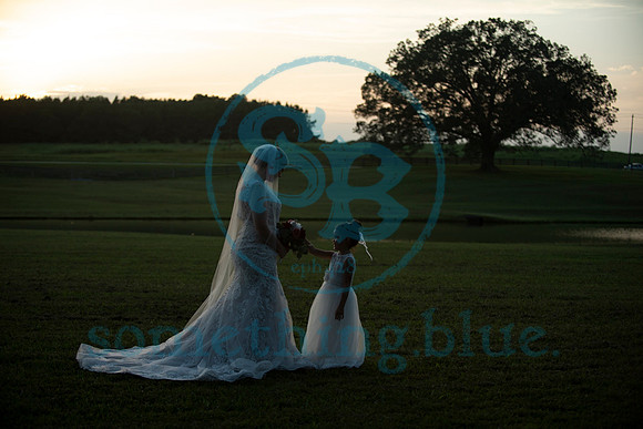 Anna - Bridal_090320_0392