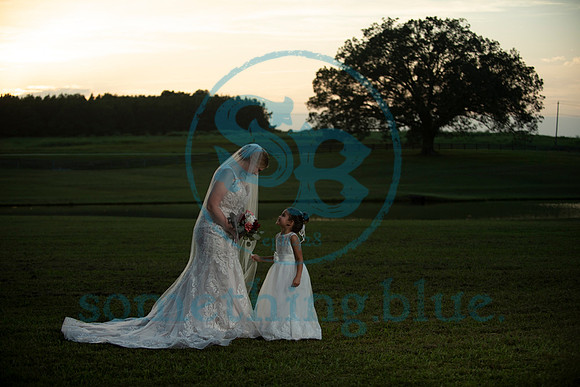 Anna - Bridal_090320_0412