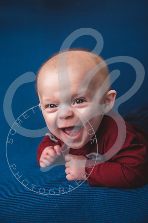 Declan - 4 month_121221_0076