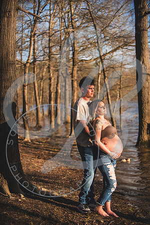 Caitlyn - Maternity_033024_0133