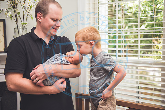 Joel - Newborn_091320_0054