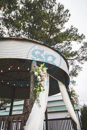 Lauren & Jared - Wedding Slideshow058