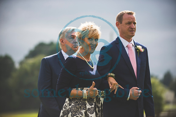 Lauren & Jared - Wedding Slideshow075