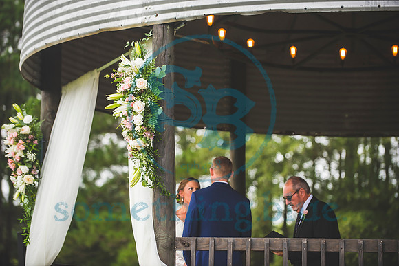 Lauren & Jared - Wedding Slideshow094