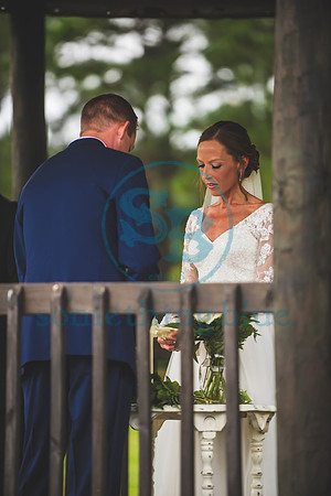 Lauren & Jared - Wedding Slideshow096