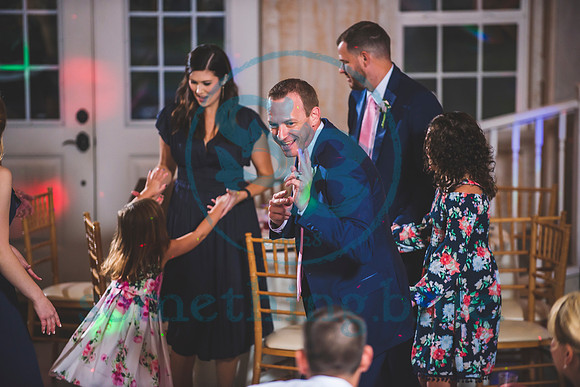 Lauren & Jared - Wedding Slideshow204