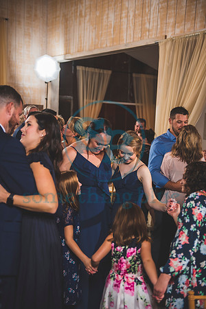 Lauren & Jared - Wedding Slideshow210