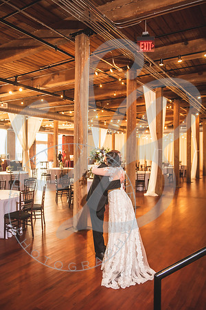 Melissa & Tim - Wedding Slideshow112721.038