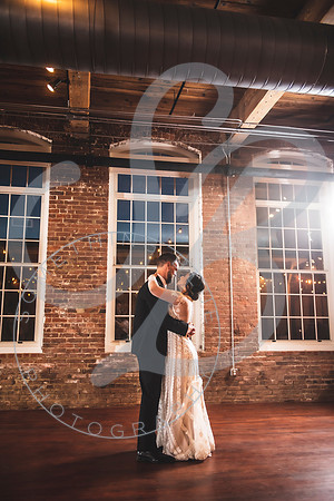 Melissa & Tim - Wedding Slideshow112721.184