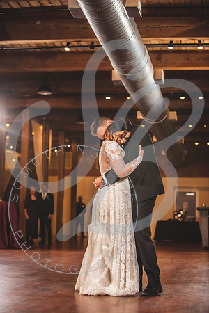 Melissa & Tim - Wedding Slideshow112721.190