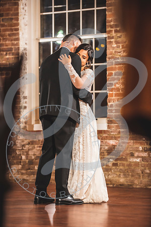 Melissa & Tim - Wedding Slideshow112721.194