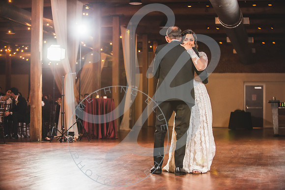 Melissa & Tim - Wedding Slideshow112721.244