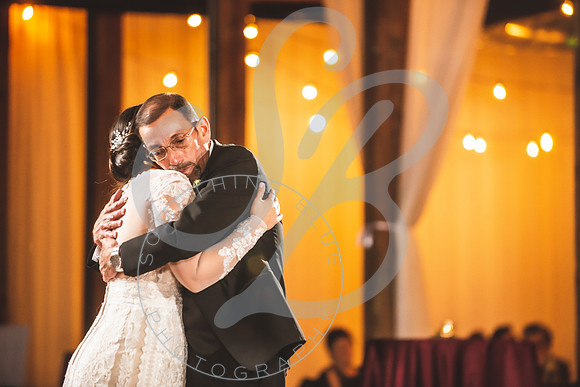 Melissa & Tim - Wedding Slideshow112721.249