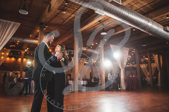 Melissa & Tim - Wedding Slideshow112721.252