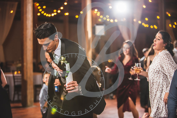 Melissa & Tim - Wedding Slideshow112721.265