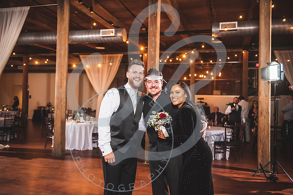 Melissa & Tim - Wedding Slideshow112721.290
