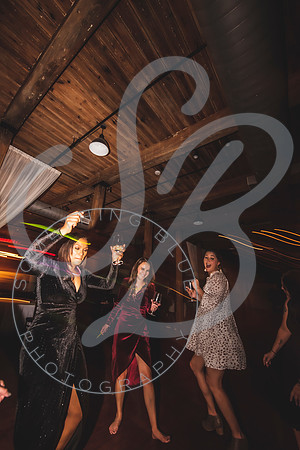 Melissa & Tim - Wedding Slideshow112721.310