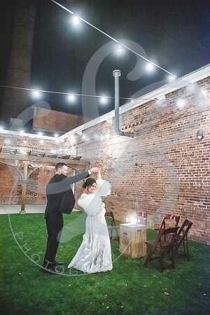 Melissa & Tim - Wedding Slideshow112721.324
