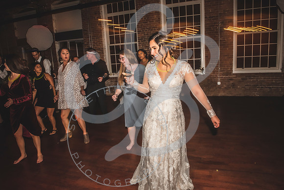 Melissa & Tim - Wedding Slideshow112721.344