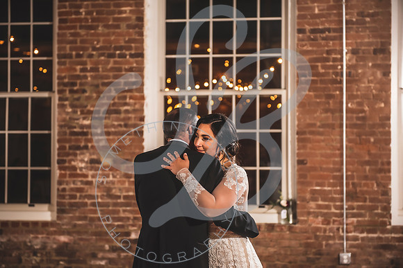 Melissa & Tim - Wedding Slideshow112721.246