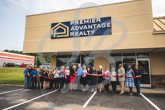 Grand Opening Premier Advantage Realty_050824_0213