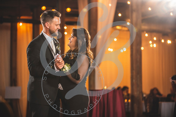 Melissa & Tim - Wedding Slideshow112721.251