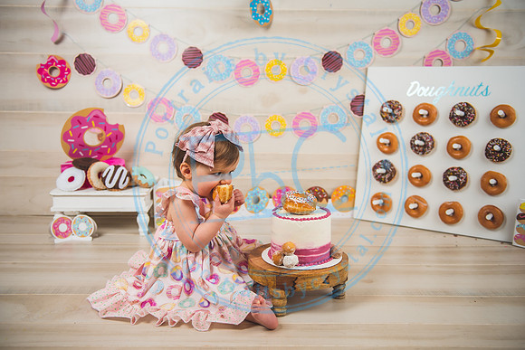 Olivia - Cake Smash_020721_0193