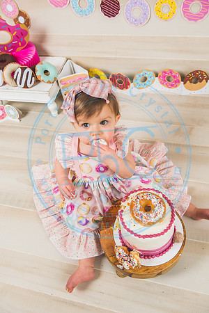 Olivia - Cake Smash_020721_0311