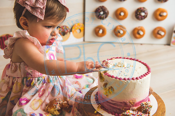 Olivia - Cake Smash_020721_0459