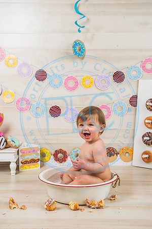 Olivia - Cake Smash_020721_0563