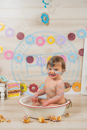 Olivia - Cake Smash_020721_0575