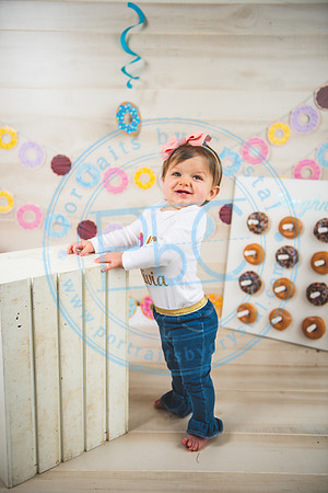 Olivia - Cake Smash_020721_0040