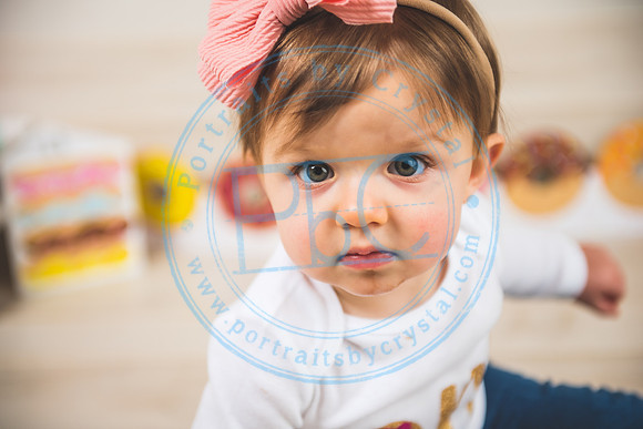 Olivia - Cake Smash_020721_0052