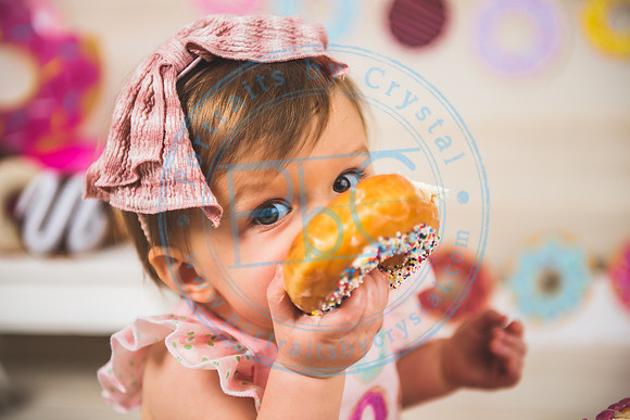 Olivia - Cake Smash_020721_0217