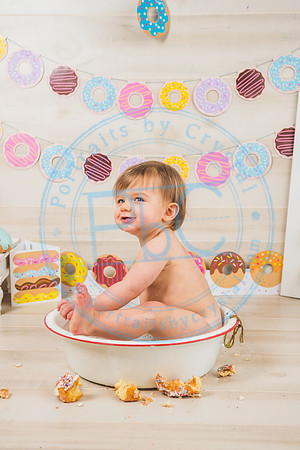 Olivia - Cake Smash_020721_0551