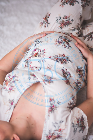 Carlee - Maternity_021221_0214