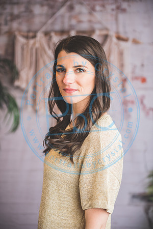Danielle - Headshot Mini_022121_0060