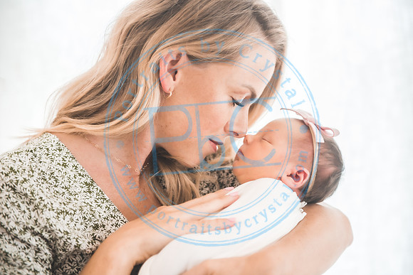 Gabie - Newborn080221.10