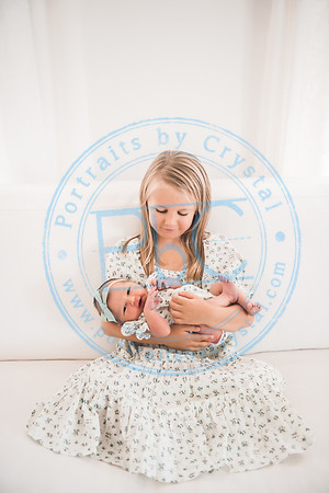 Gabie - Newborn080221.32