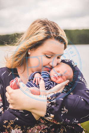 Declan - Newborn_080421_0083