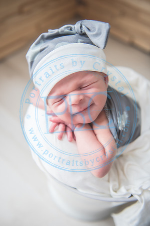 Declan - Newborn_080421_0235