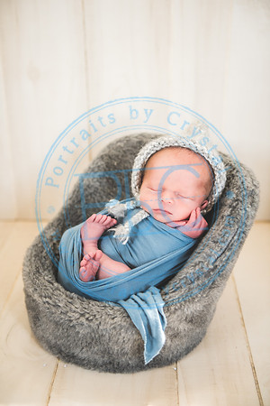 Declan - Newborn_080421_0414