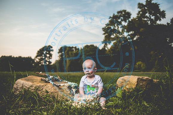 Finn - Cake Smash_080821_0440