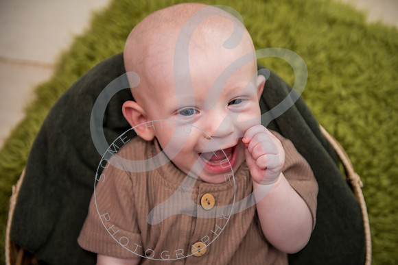 Maddox - 4 Month_071723_0177