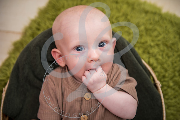 Maddox - 4 Month_071723_0179