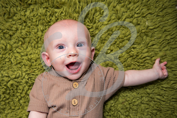 Maddox - 4 Month_071723_0215