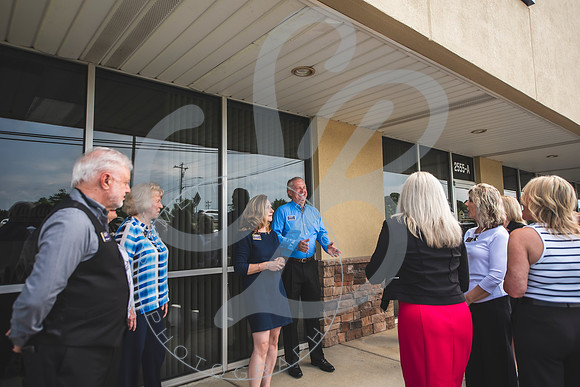 Grand Opening Premier Advantage Realty_050824_0229