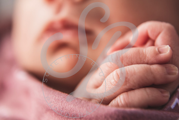 Alice - Newborn_030822_0184