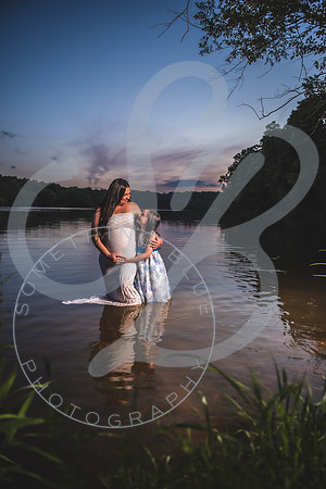 Rowe - Maternity_060422_0383
