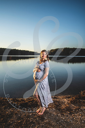 Vicki - Maternity_020922_0365